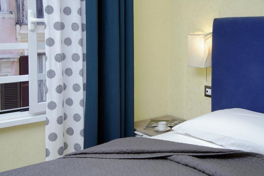 Daplace - Hqh Colosseo Guest house