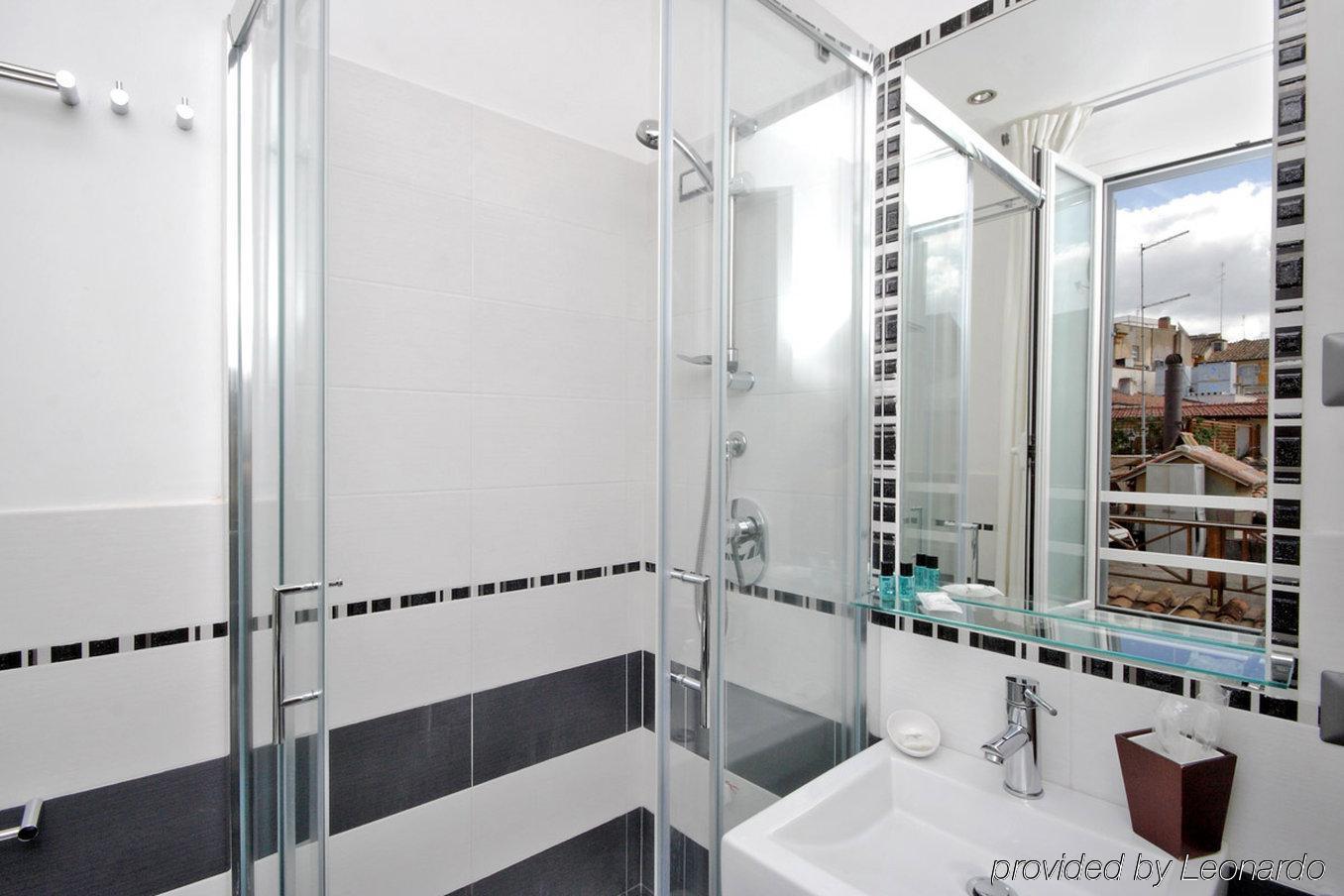 Daplace - Hqh Colosseo Guest house 2*