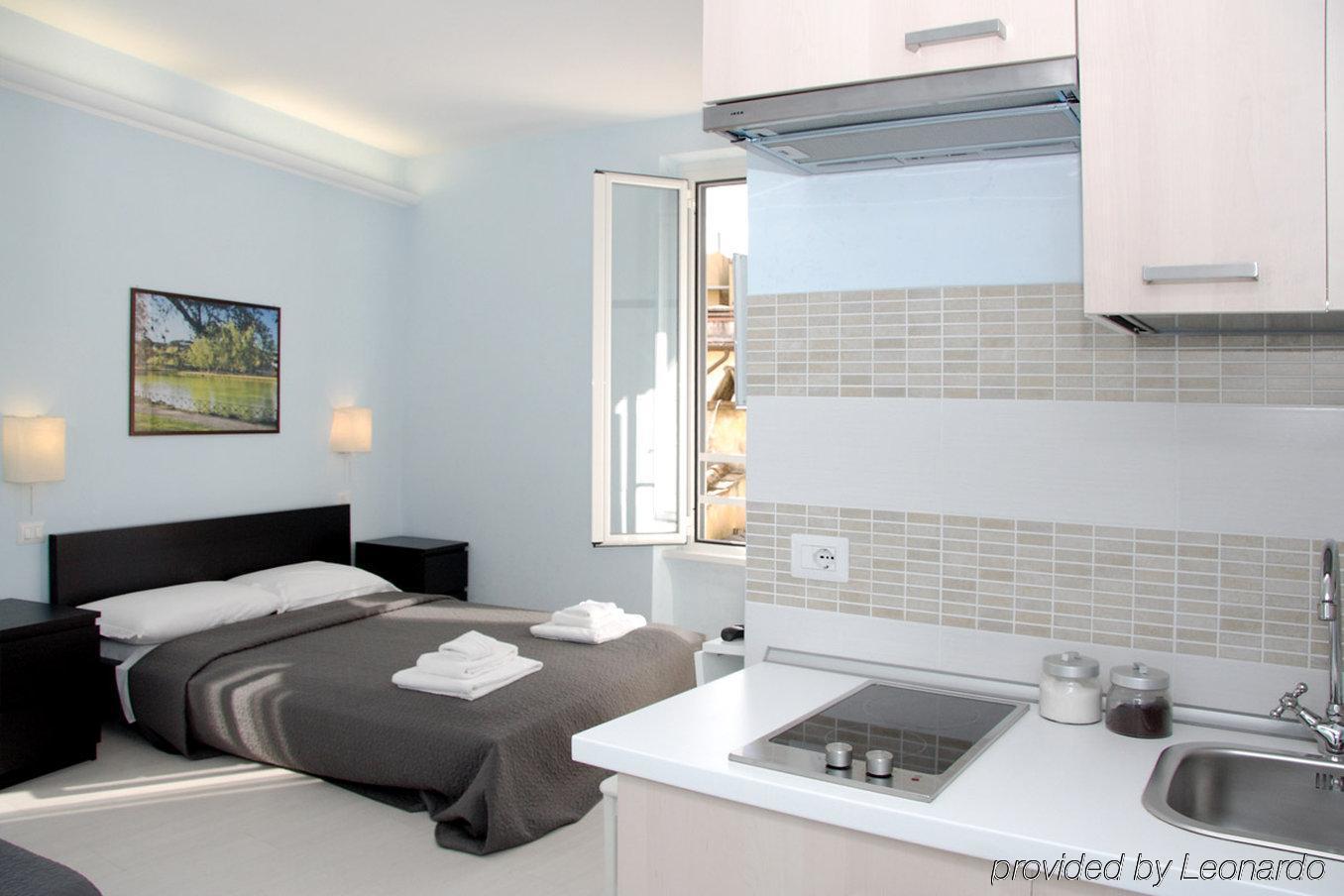 Daplace - Hqh Colosseo 2* Rome