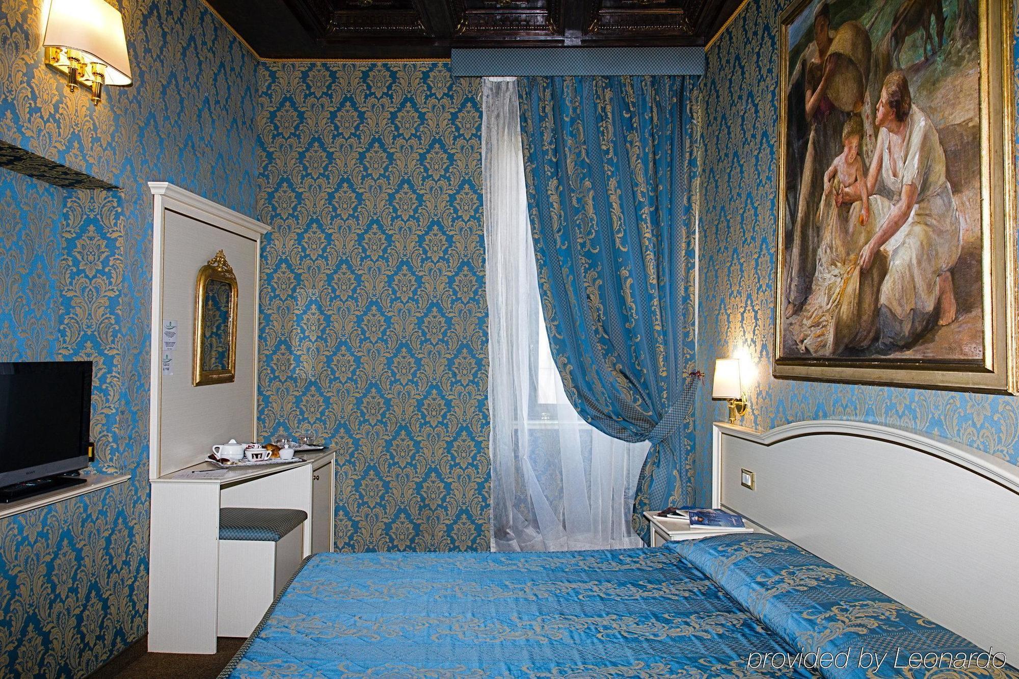Residenza Canova Tadolini - 4* Rome