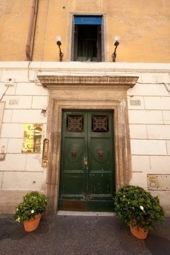 Residenza Canova Tadolini - Guest house Rome