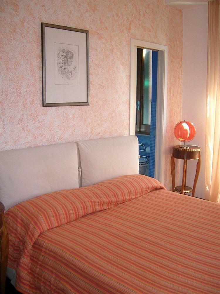 Emi's Bed & Breakfast Rome
