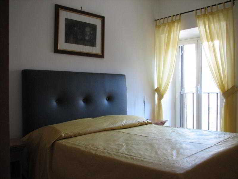 Guest house Artis Barberini 3*