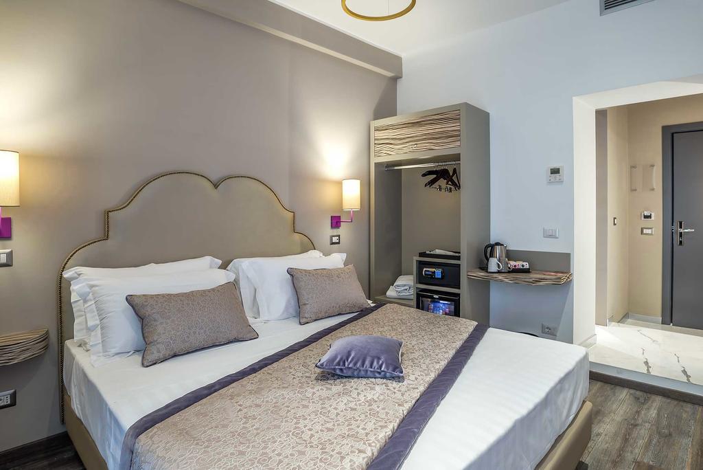 Colonna Suite Del Corso Guest house