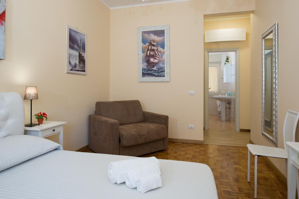 Apartment House Gregorio Rome