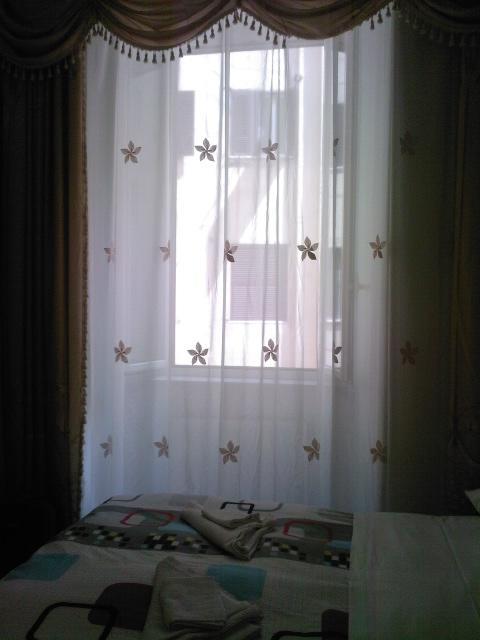 Roma Prince Inn Accommodation Guest house 2*