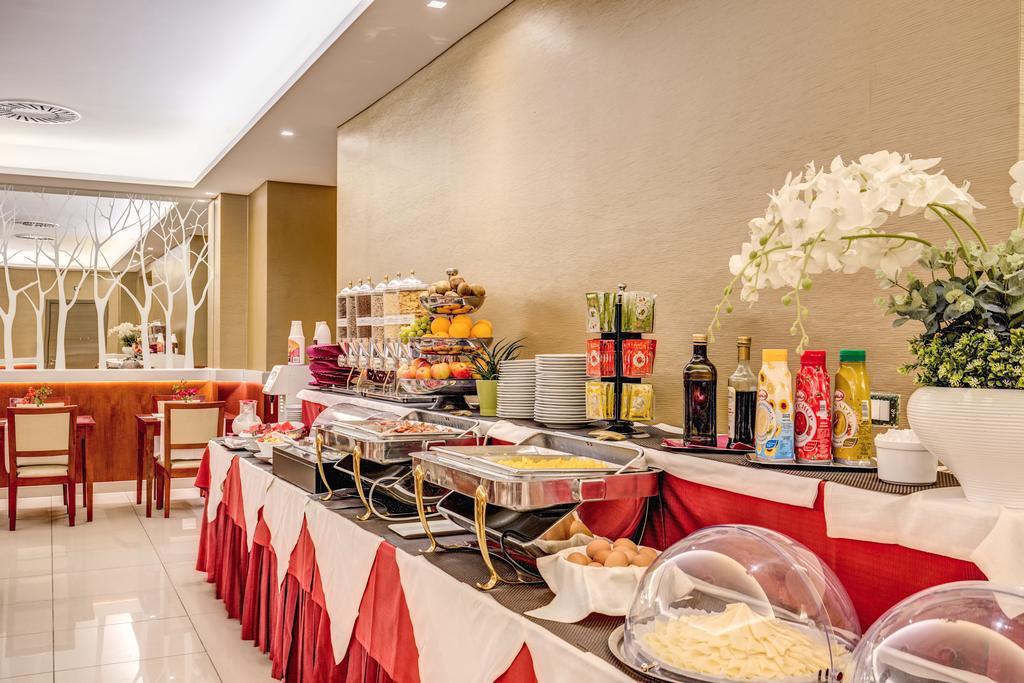 Augusta Lucilla Palace Hotel Rome