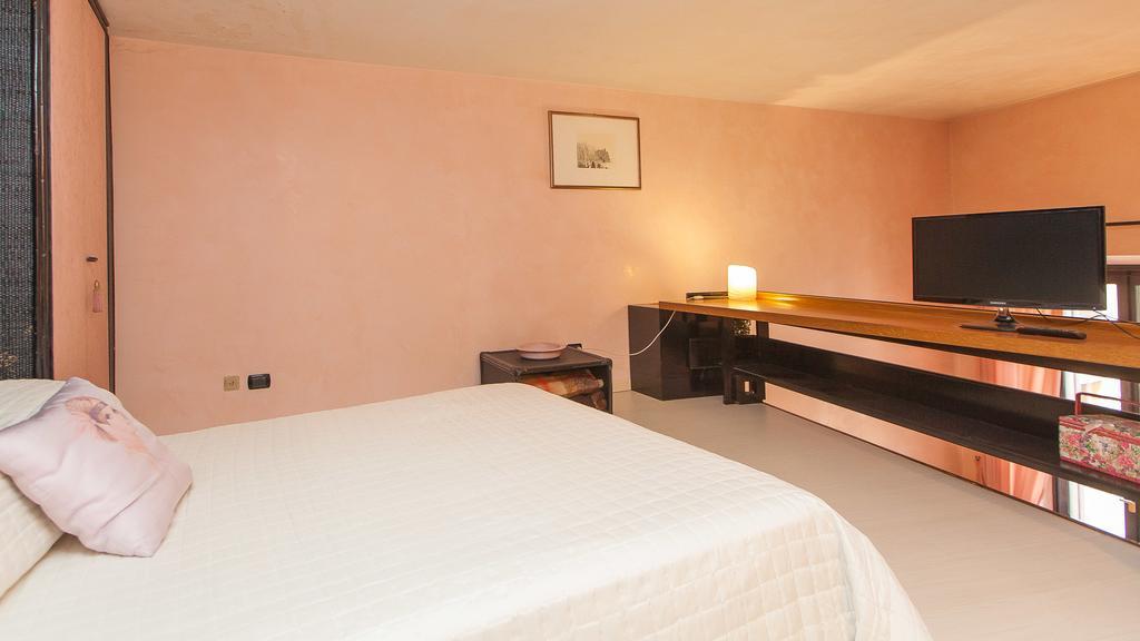 Rental In Rome Navona Loft Apartment Rome
