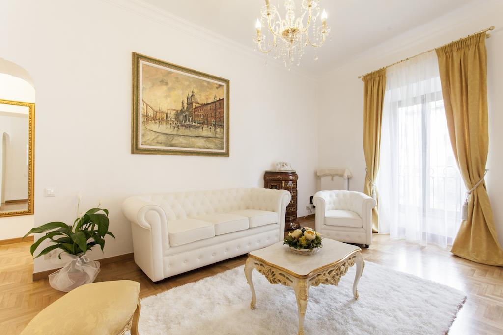 Apartment Sarandrea Rome