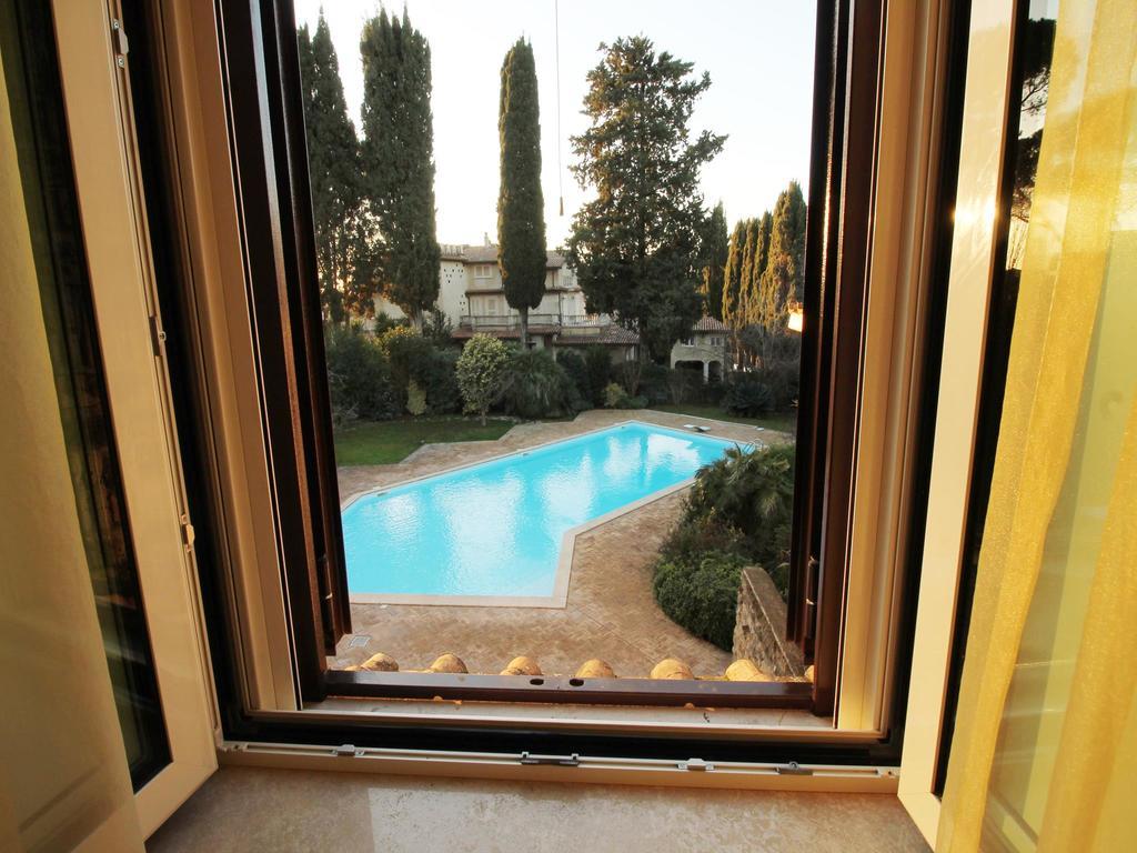 Fratelli Maristi Villa * Rome