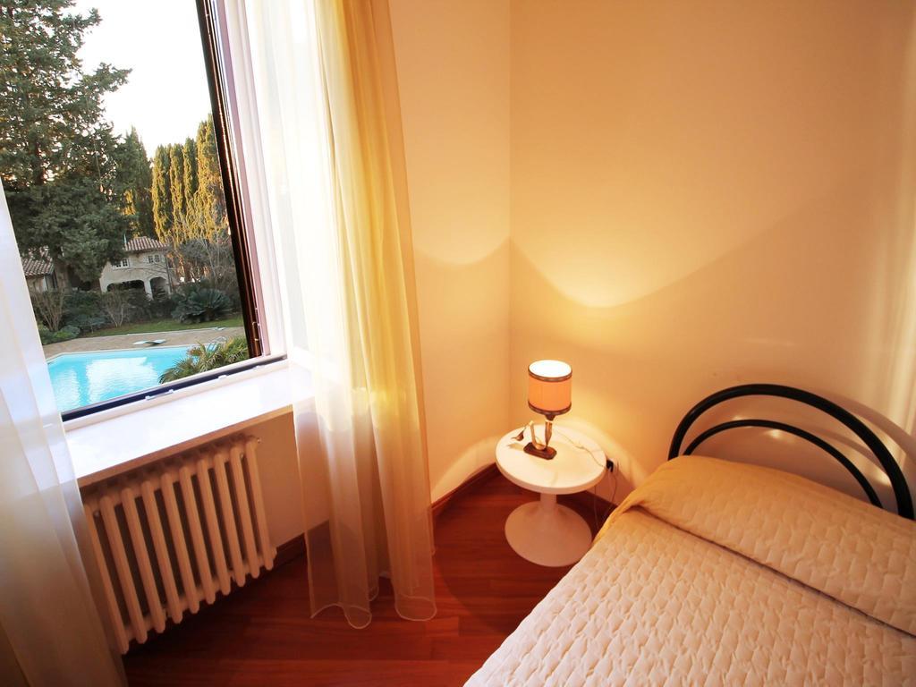 Fratelli Maristi Villa *