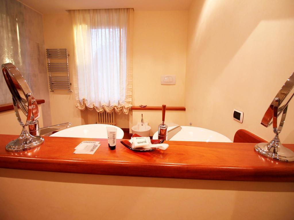Fratelli Maristi Villa Villa *