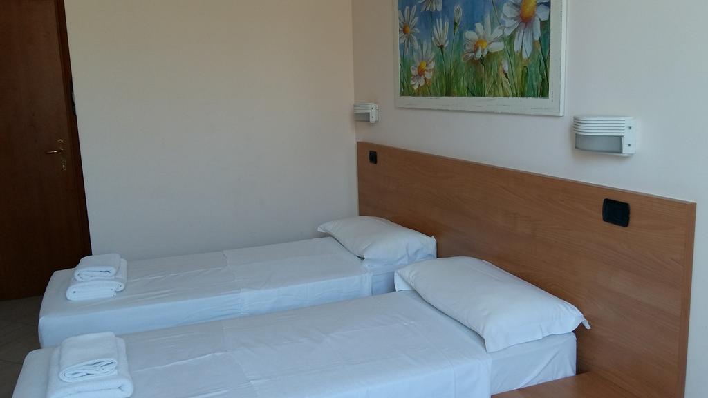 Friendship Place Guest house Rome