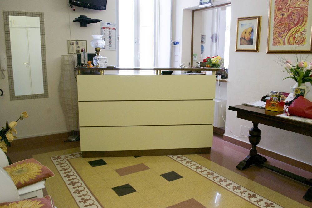 Anthony Guest house 2*