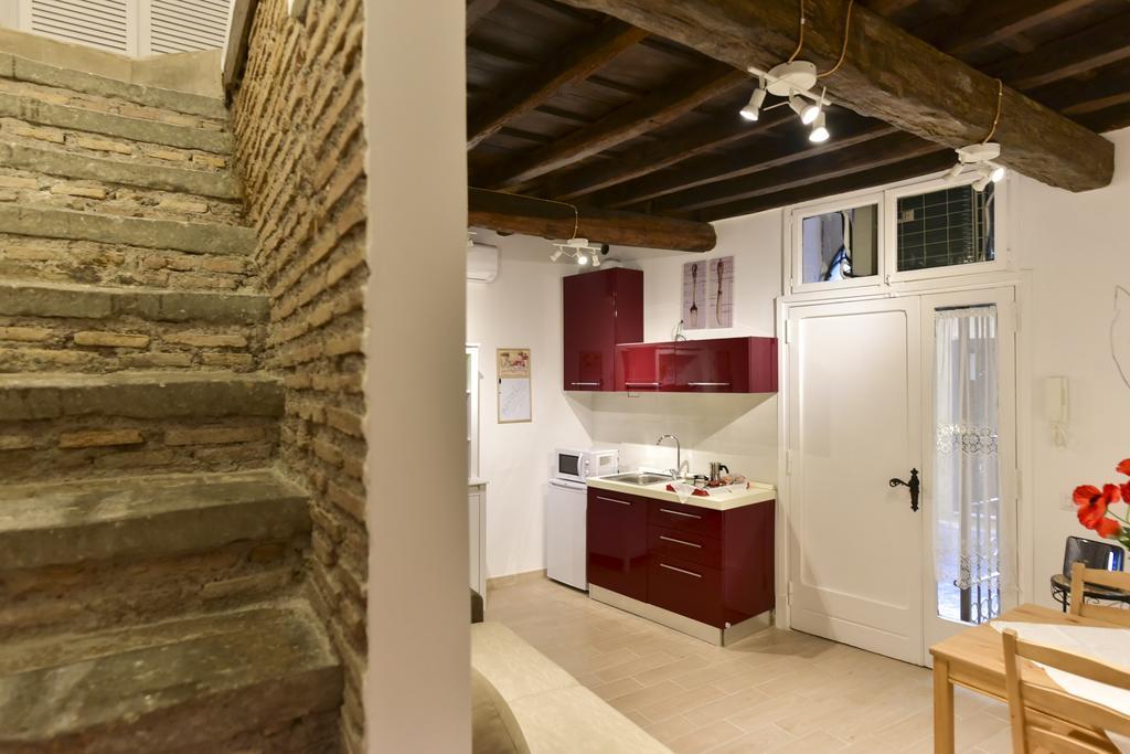 Maison Del Fico Piazza Navona Apartment