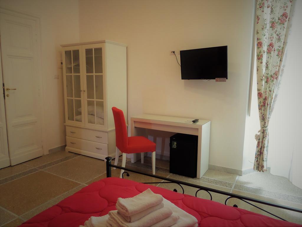 325 Ai Fori Guest house