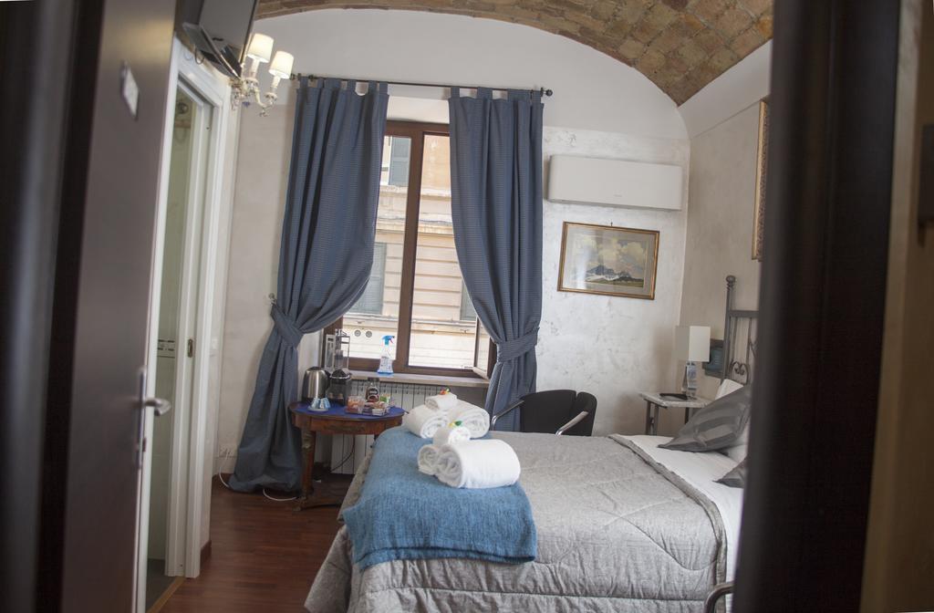 Salaria Luxury