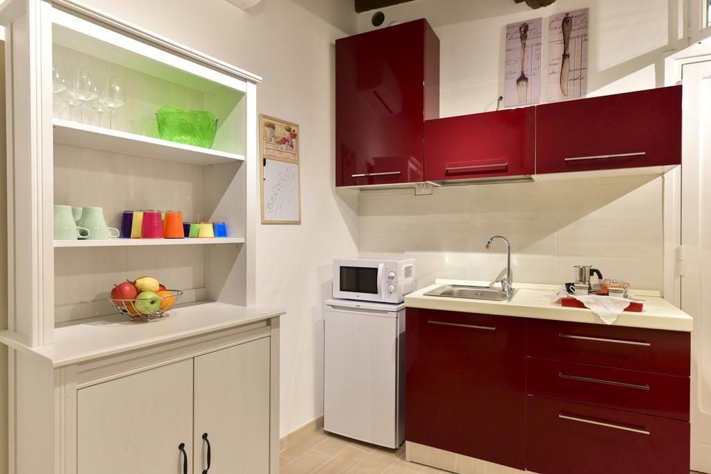 Maison Del Fico Piazza Navona Apartment