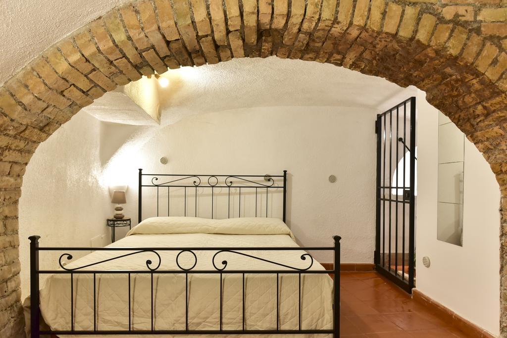 Maison Del Fico Piazza Navona Apartment