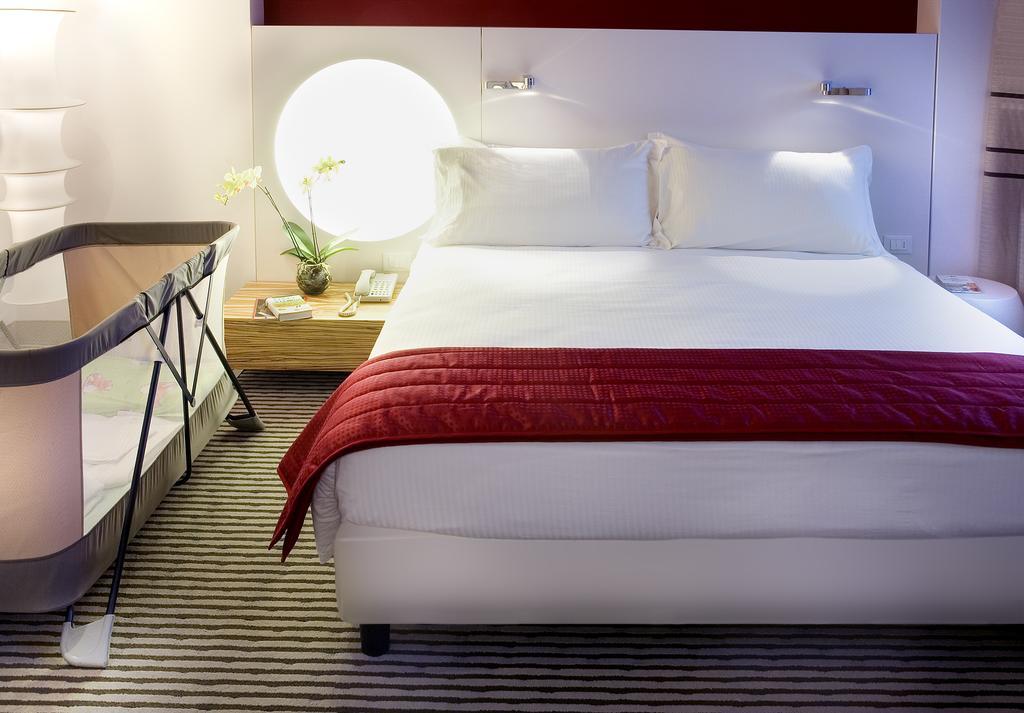 Hotel The Caesar 4*