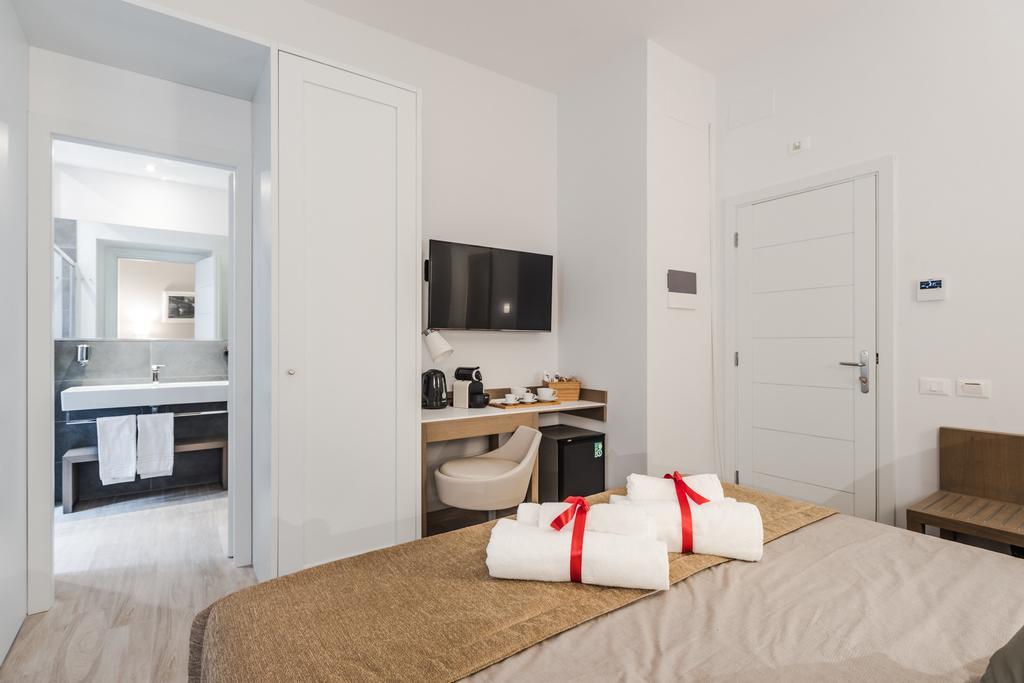 Sonnino Guest house *