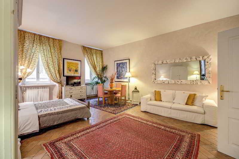 Relais Navona Hotel