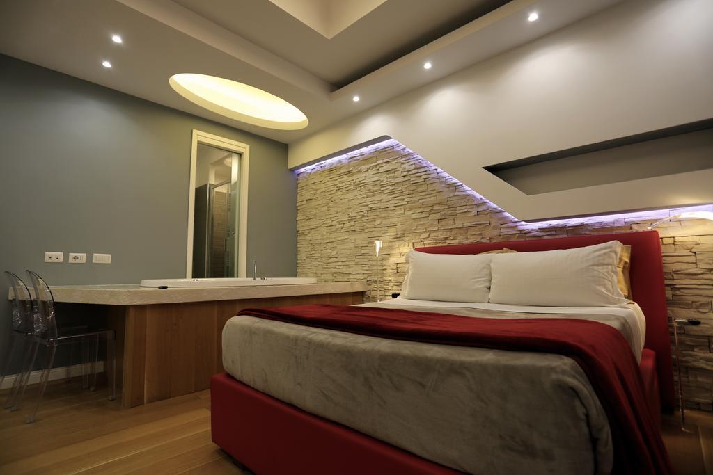 Luxury On The River Guest house Rome