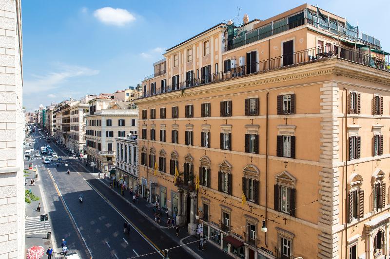 Guest house Monti First