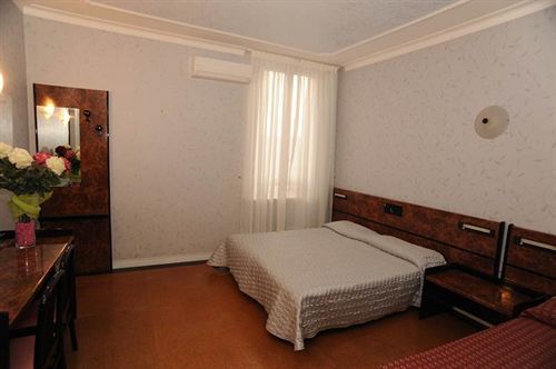 Hotel Capri