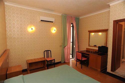 Hotel Capri Rome