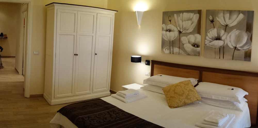 Aenea Bed & Breakfast Rome