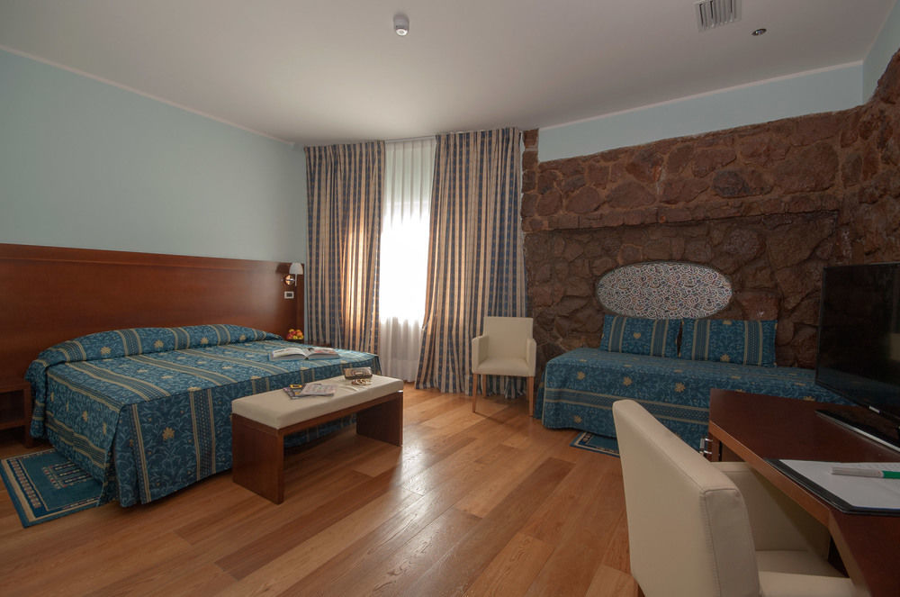 La Pergola 3* Rome