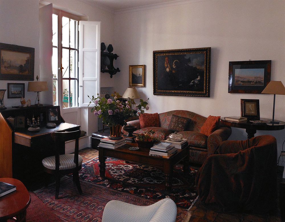 Hotel Casa De Luca A Campo De Fiori 3*