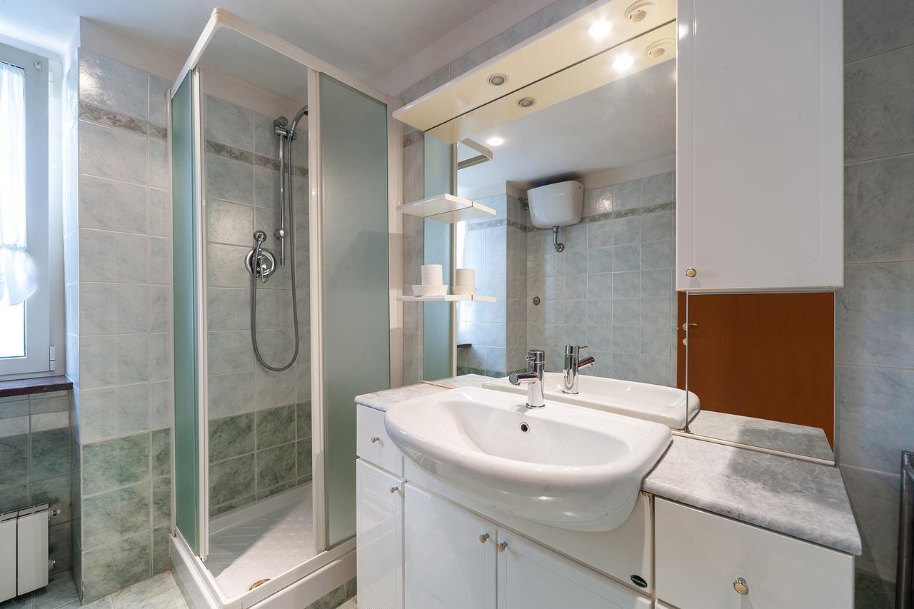 House Lotto29 A Quiet In Garbatella An Amazing Neighborhood Apartment *