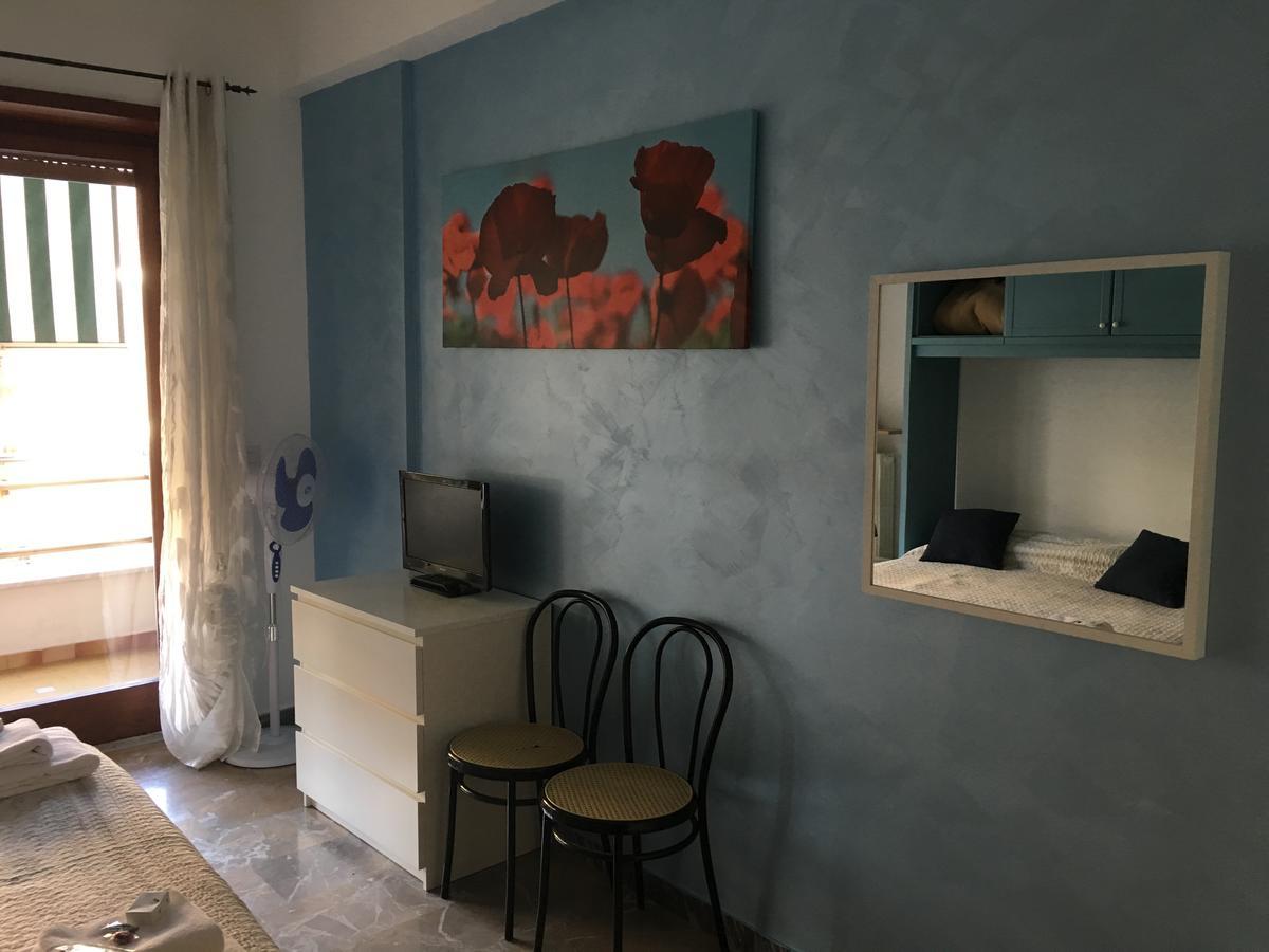 Bed Rooms Rome Bed & Breakfast Rome