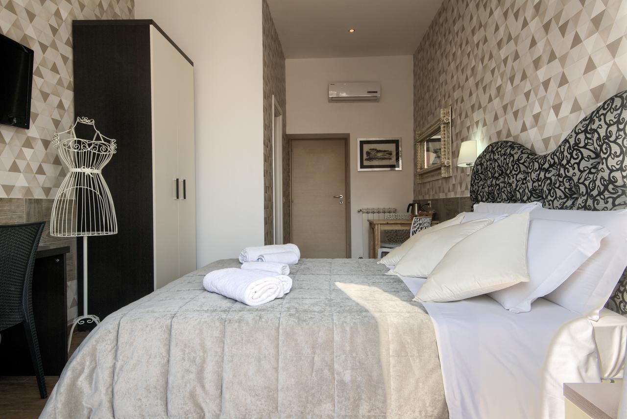 Domus Pietro Guest house