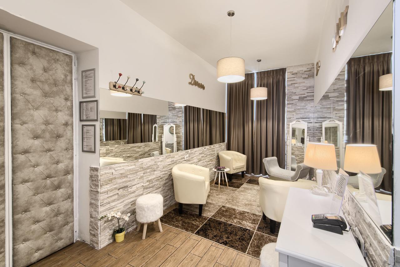 Domus Pietro Guest house