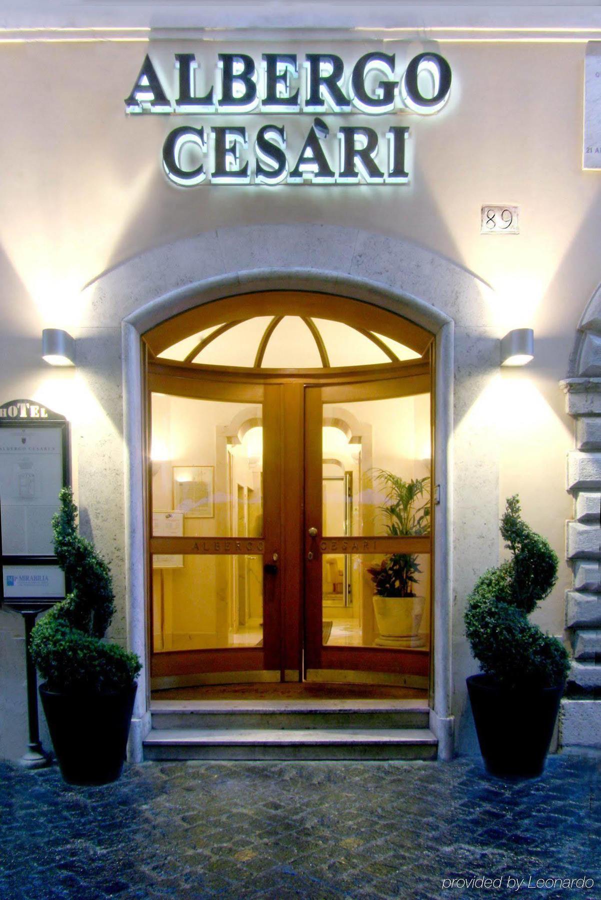 9hotel Cesari Hotel 4*