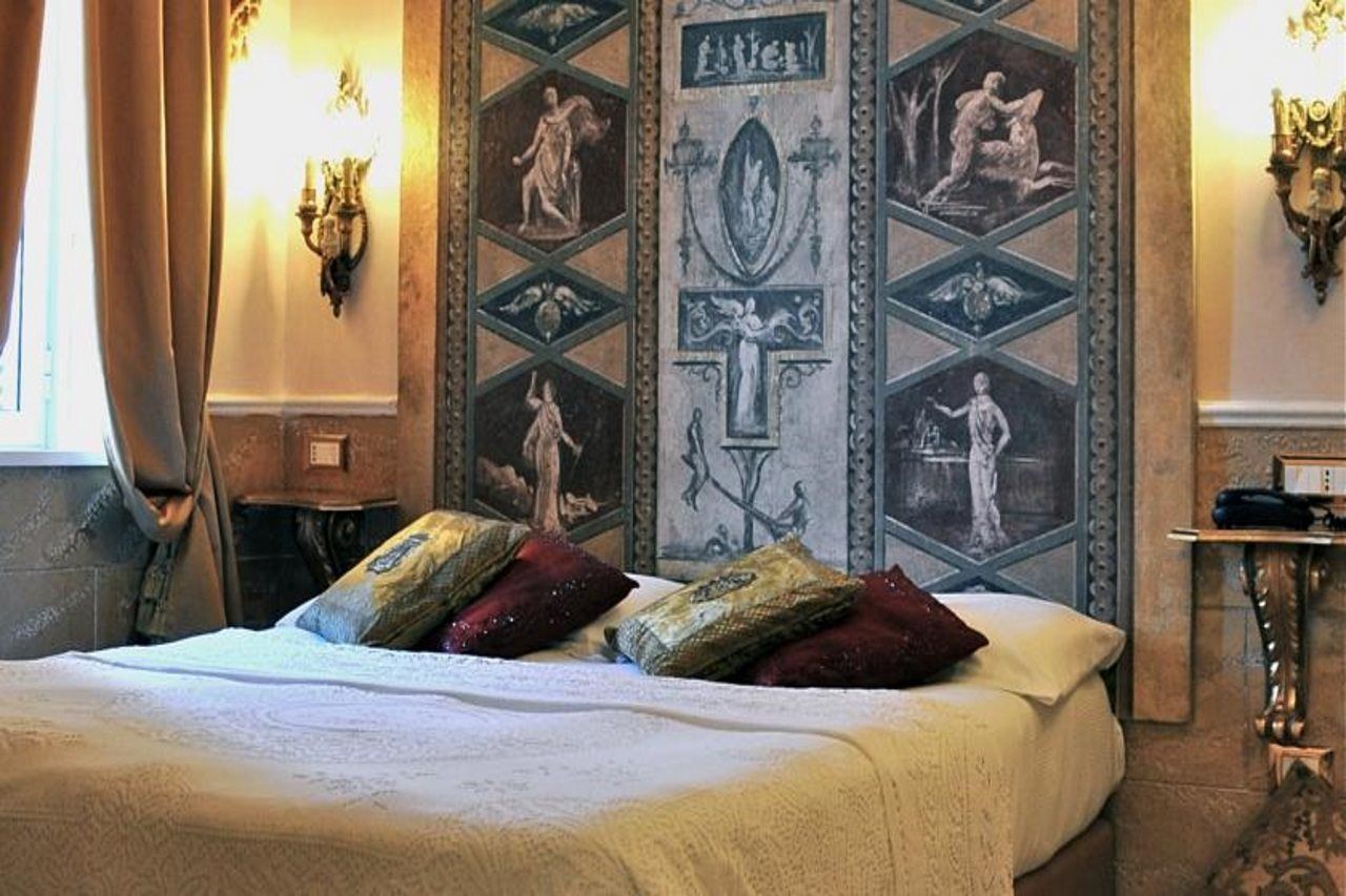 Romanico Palace Luxury & 4* Rome