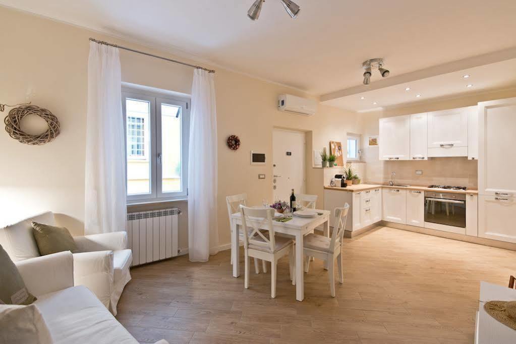 Apartment Appia's