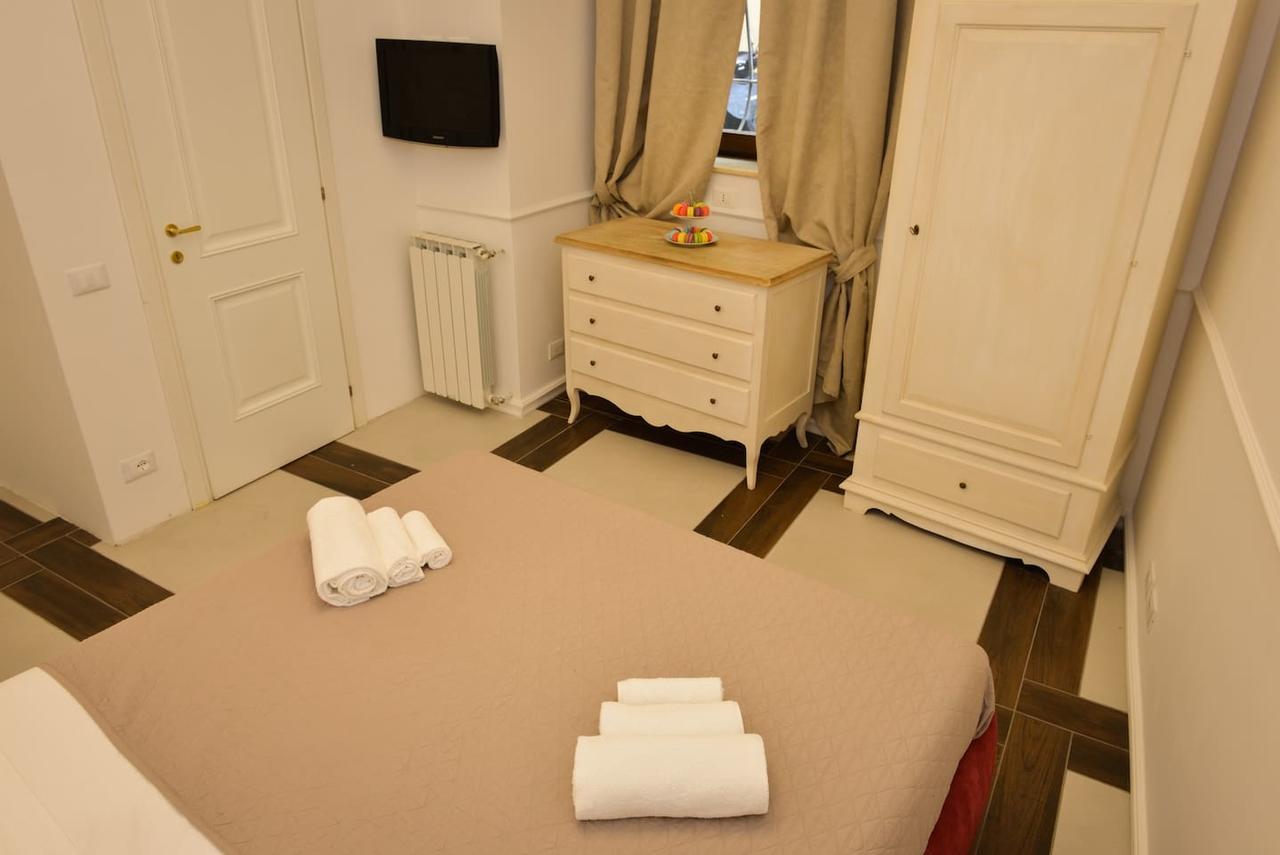 Holiday home Lover's Palace - Luxurious In Center Of Rome