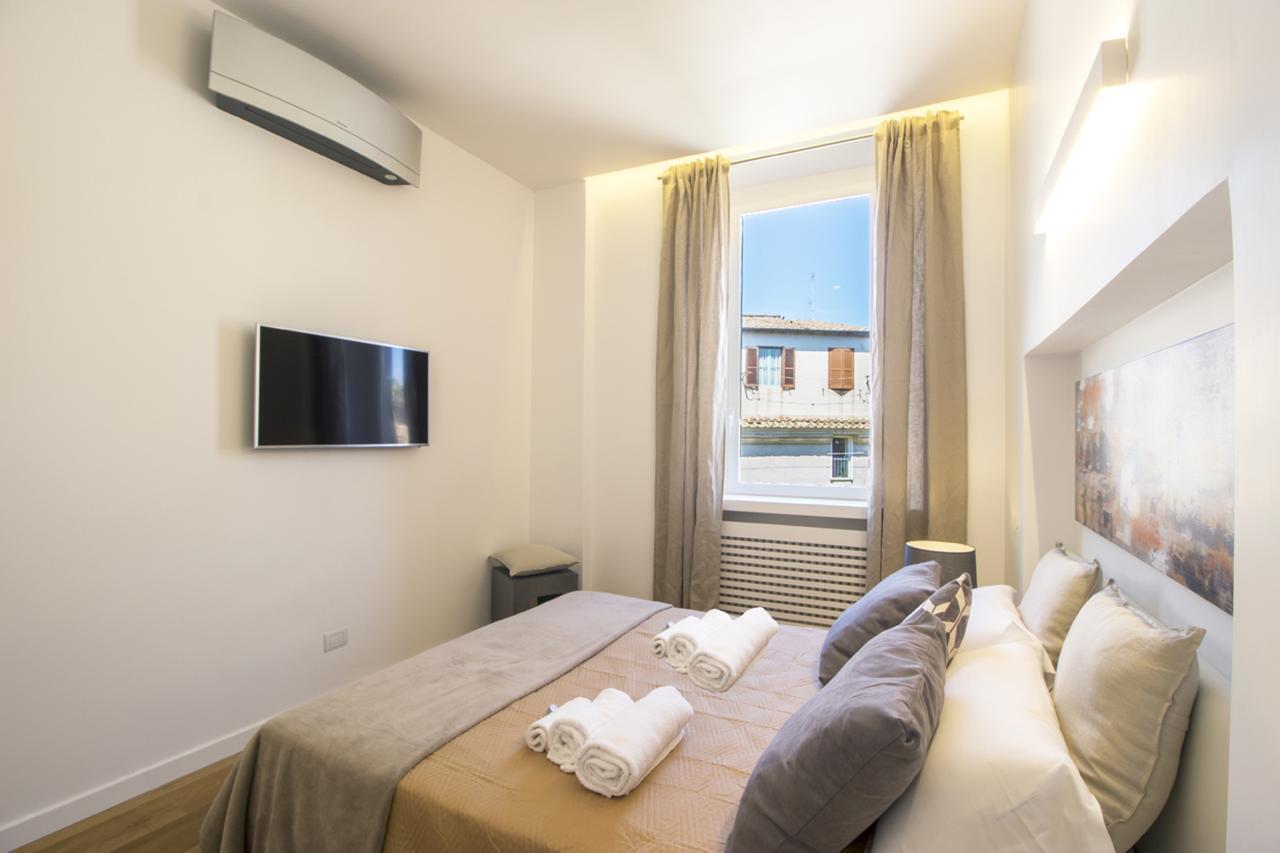 Apartment Thebestinrome Vetrina Rome
