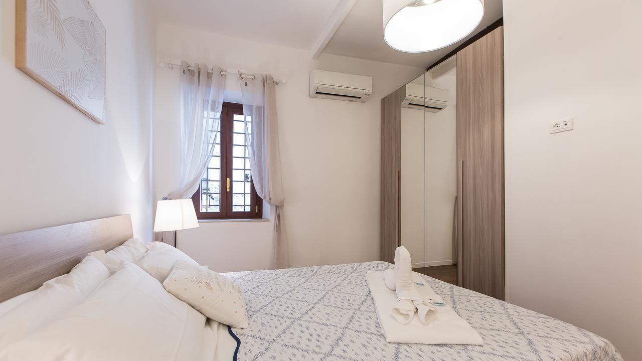 Apartment In Pelliccia