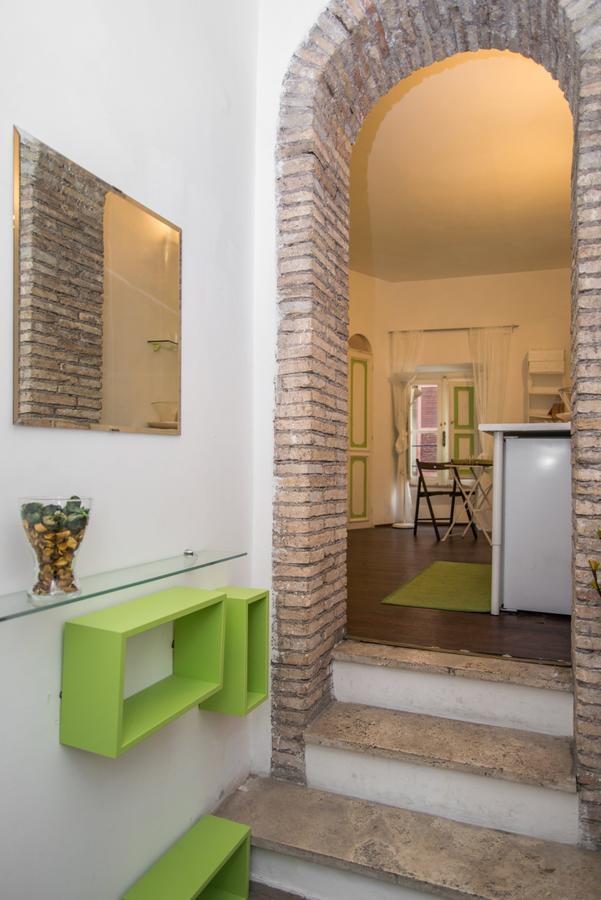 Trastevere Intimate Roma