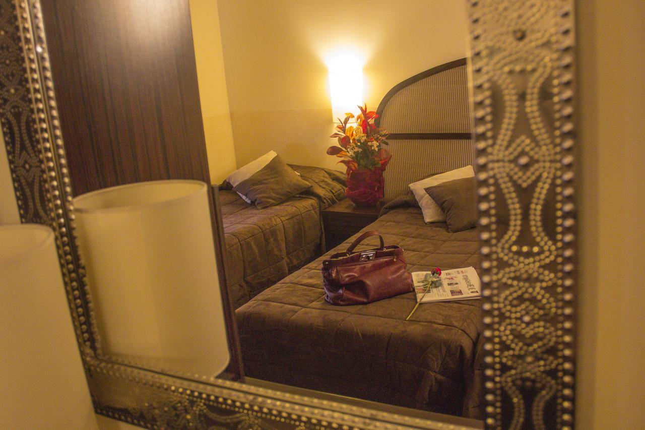 Novecento Hotel 3*