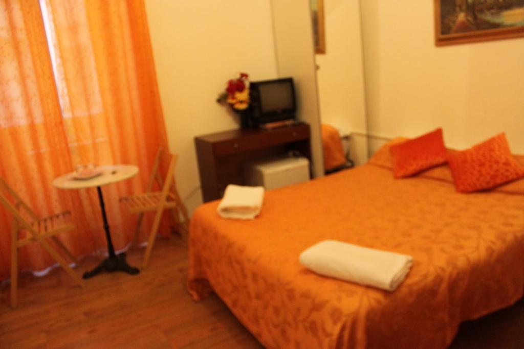 Adone House Bed & Breakfast Rome
