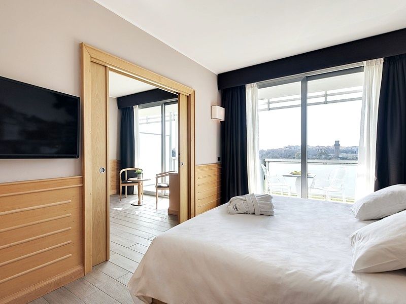 Occidental Aran Park Hotel