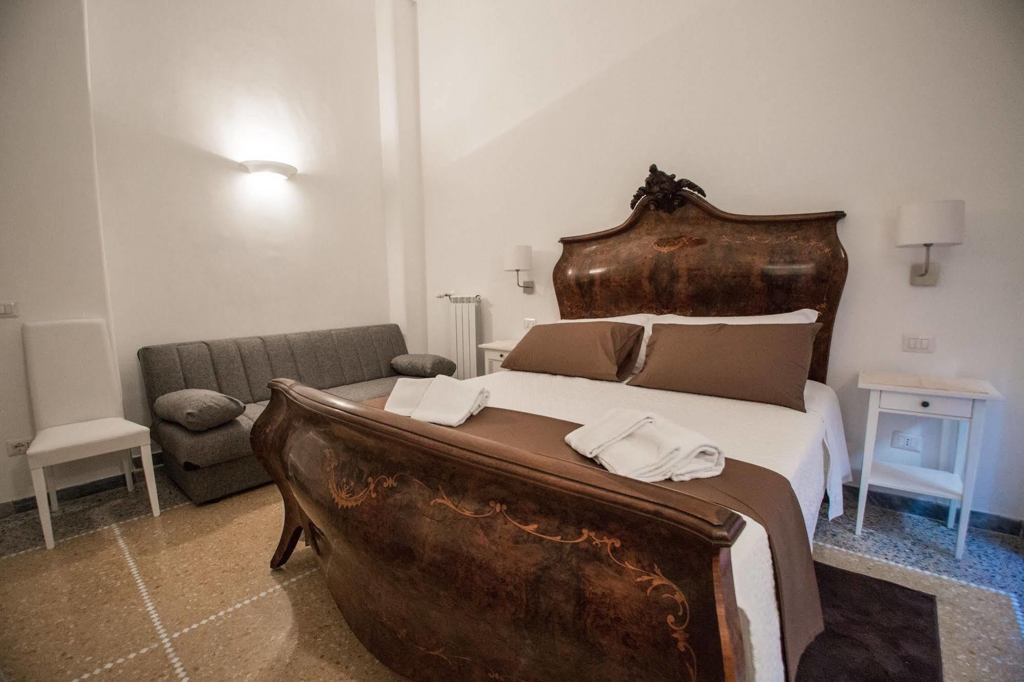Desiderio Di Guest house