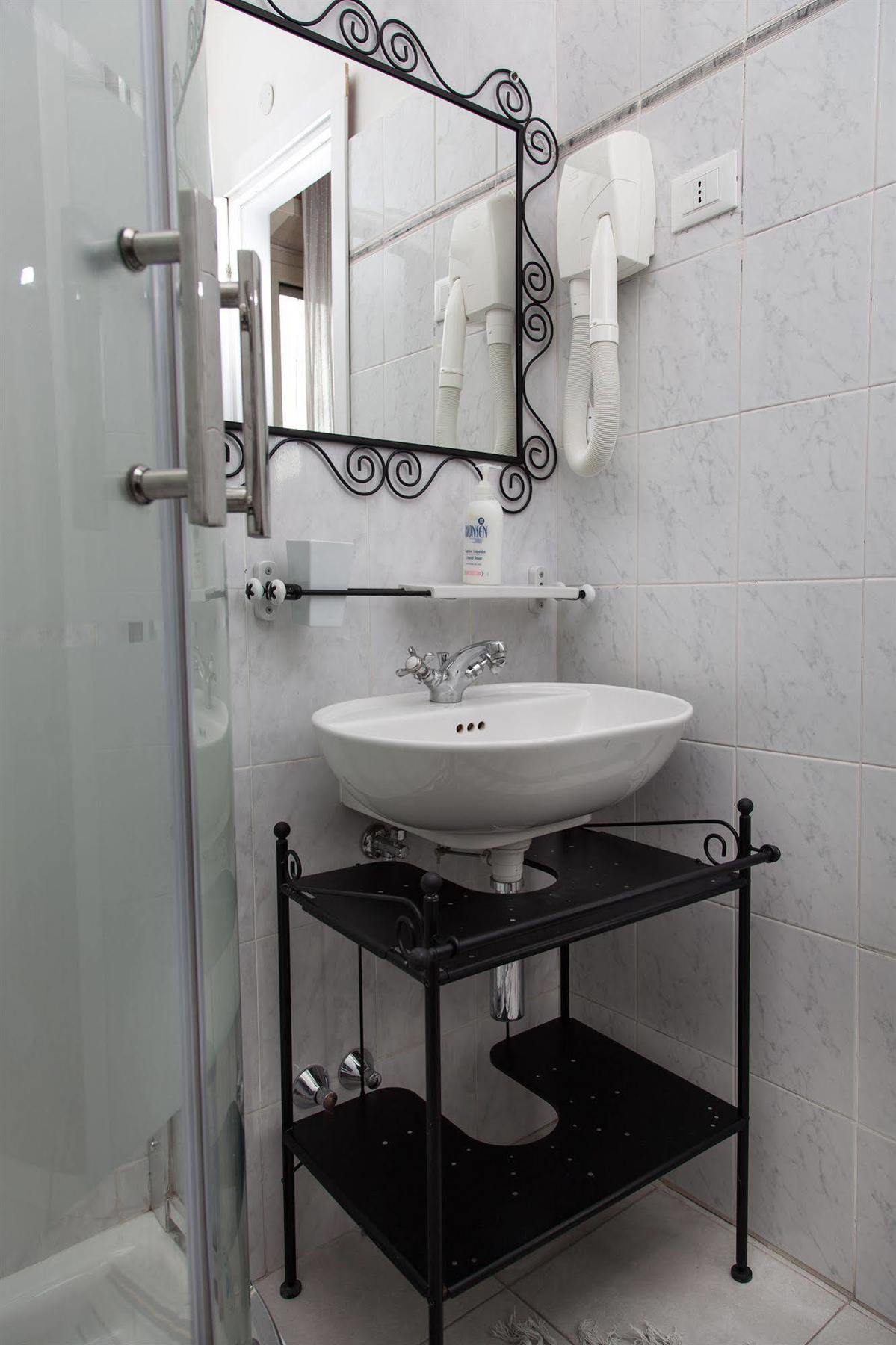 Santa Croce Bed & Breakfast 2*