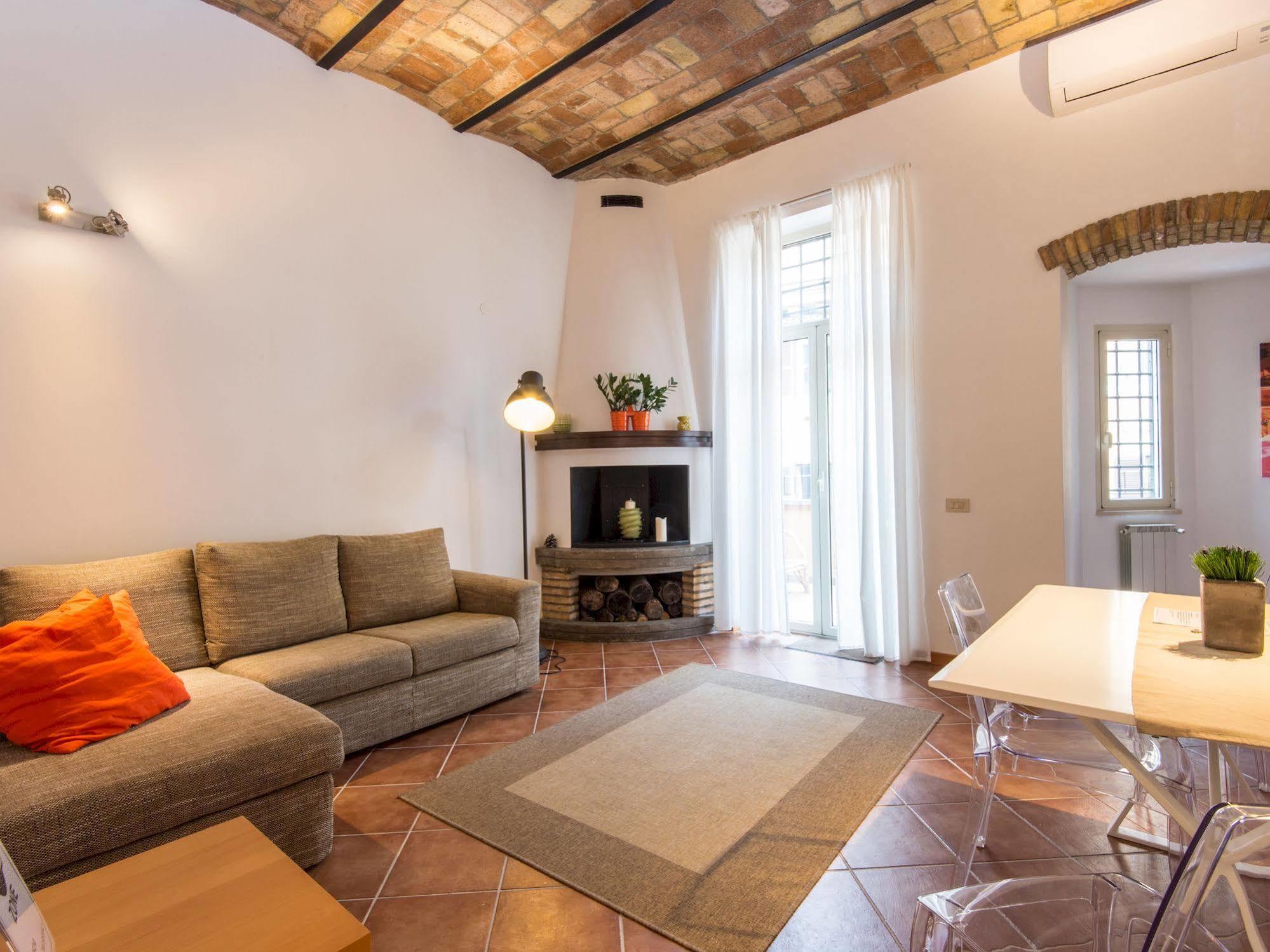 Rsh Spanish Steps Apartment *